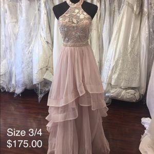 Size 3 Blush Prom Dress